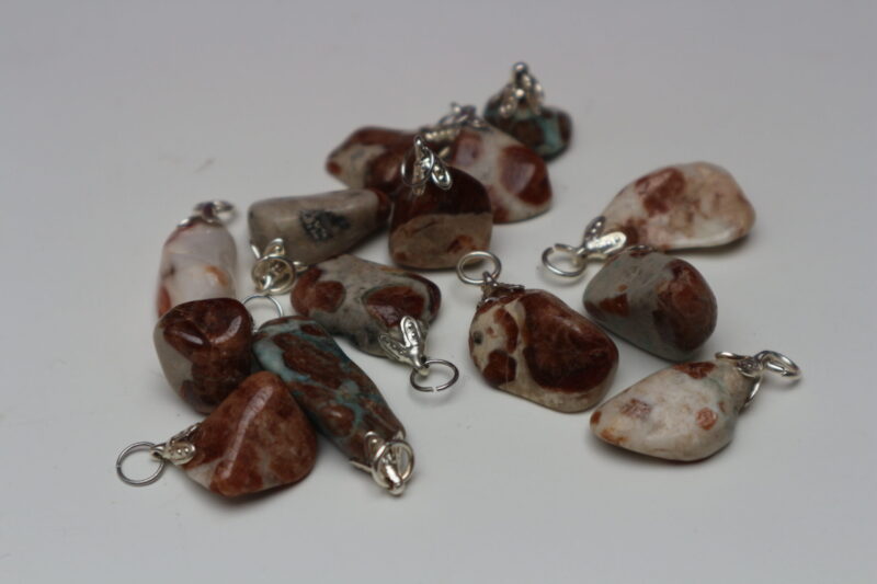 Hessoniet in Wollastoniet hanger