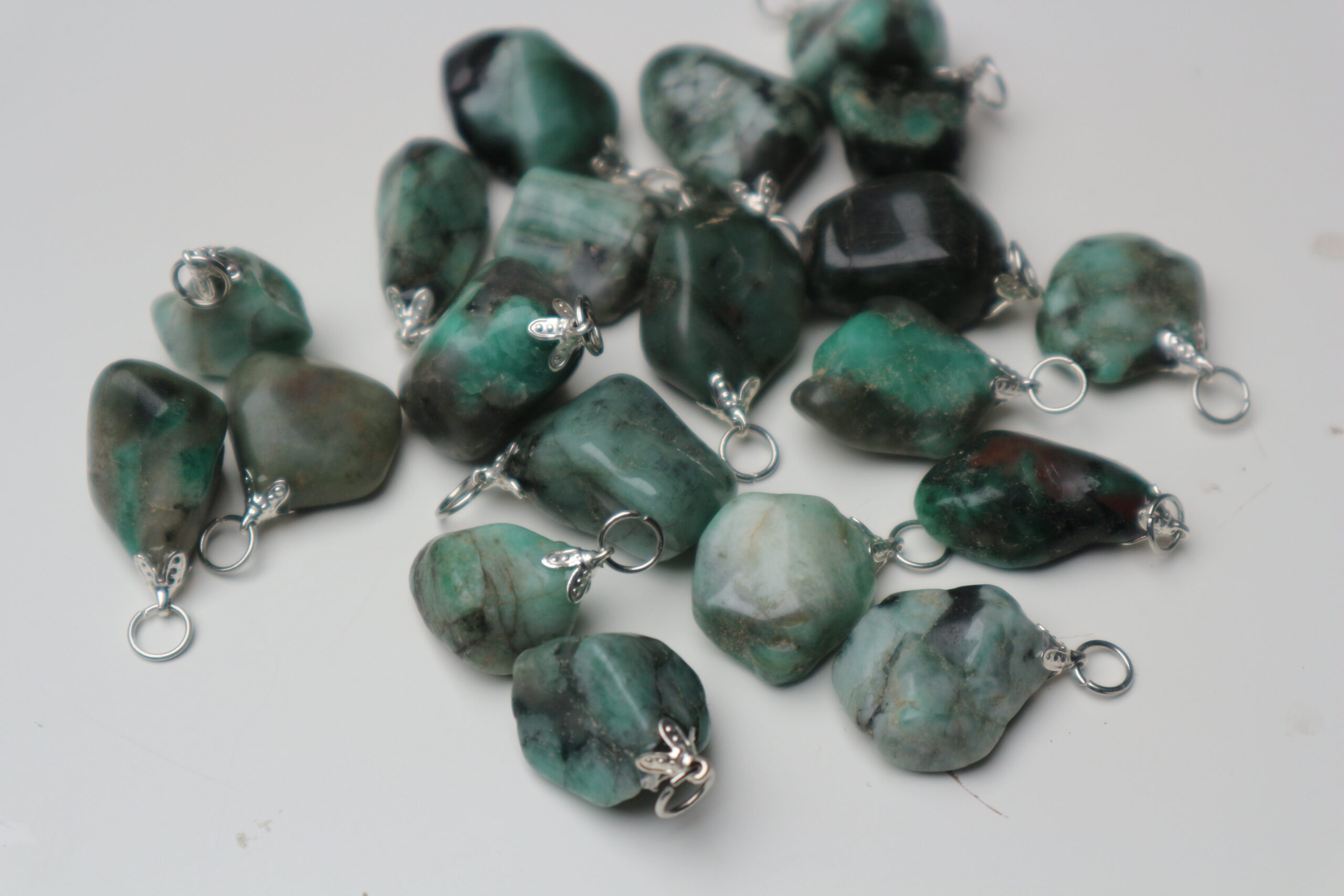 Smaragd hangers - Afbeelding 1